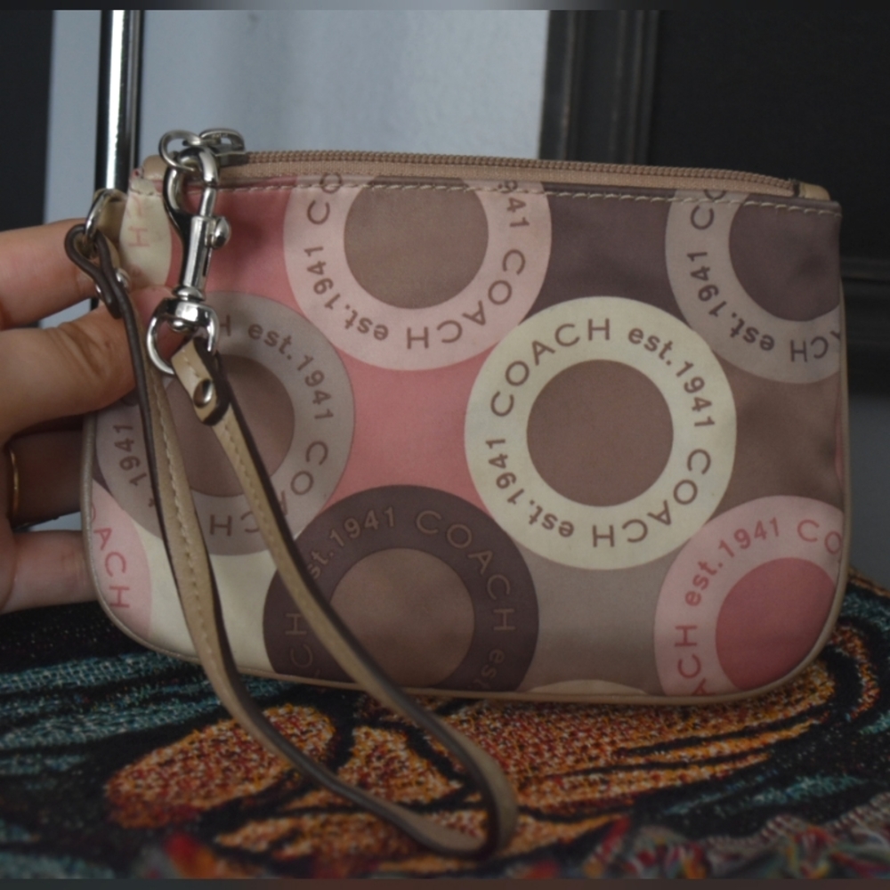 COACH Pink, Brown, and Cream (Neopolitan) Circle Wristler